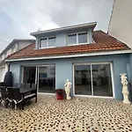 Grande Maison 8-10 P Avec Balcon Vue Casa de Férias