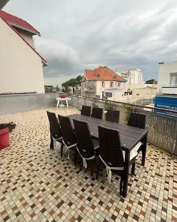 Grande Maison 8-10 P Avec Balcon Vue Saint-Brévin-lʼOcéan