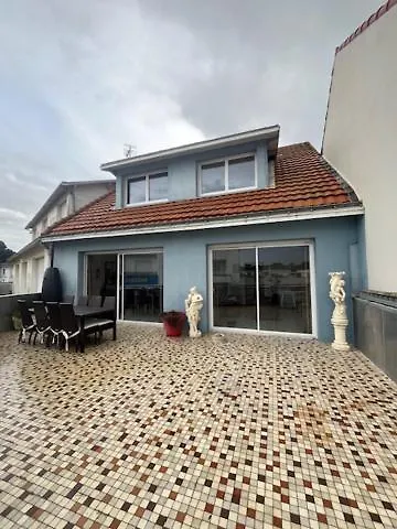 Grande Maison 8-10 P Avec Balcon Vue Hébergement de vacances